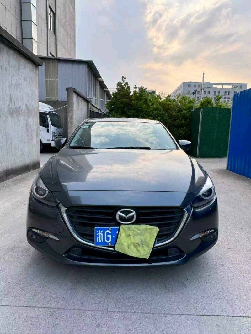 嘉兴18年马自达昂克赛拉1