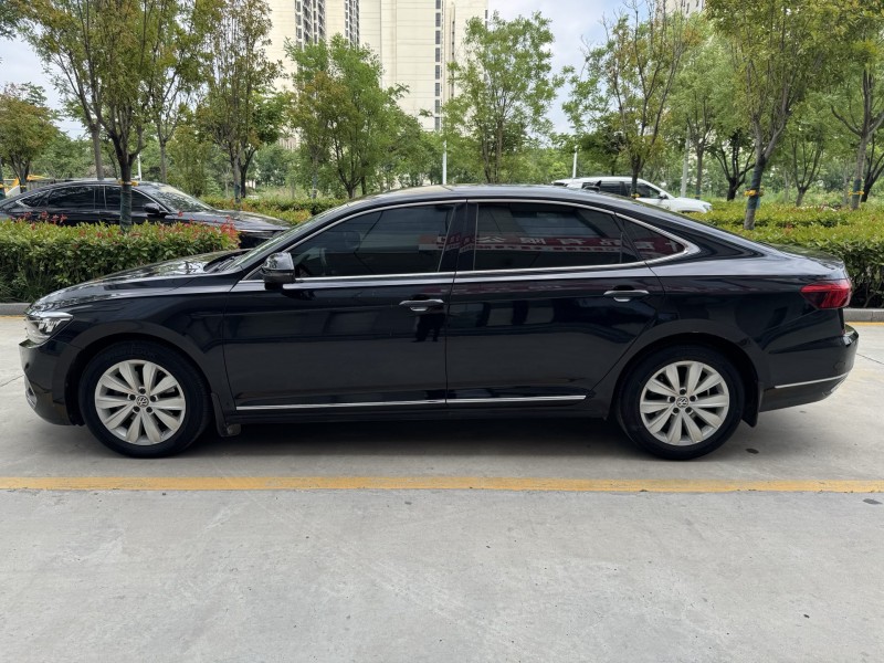 济宁21年大众帕萨特5
