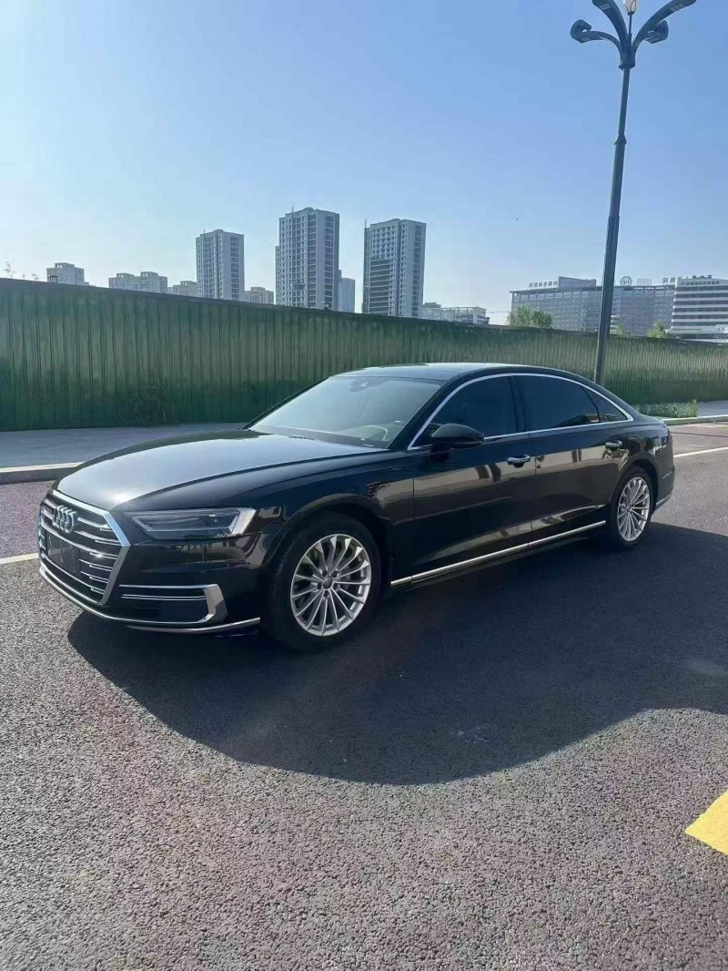 湖州20年奥迪A8L3