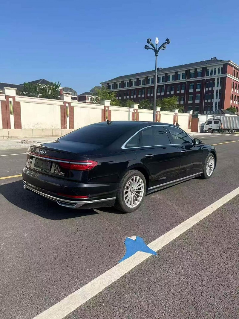 湖州20年奥迪A8L8