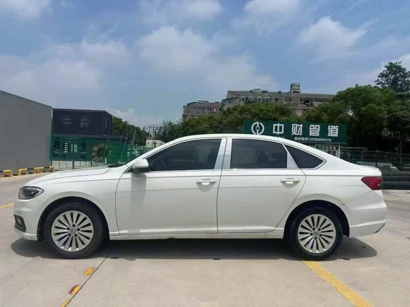 湖州20年大众朗逸8