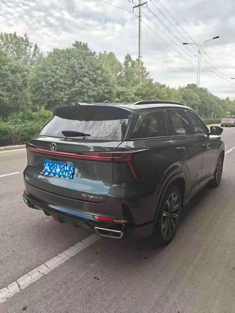 潍坊23年长安汽车CS757