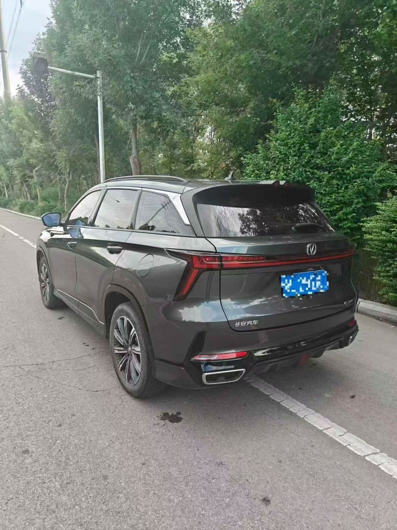 潍坊23年长安汽车CS758