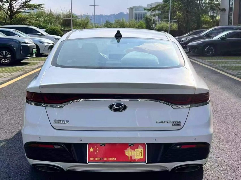 广州18年现代菲斯塔5