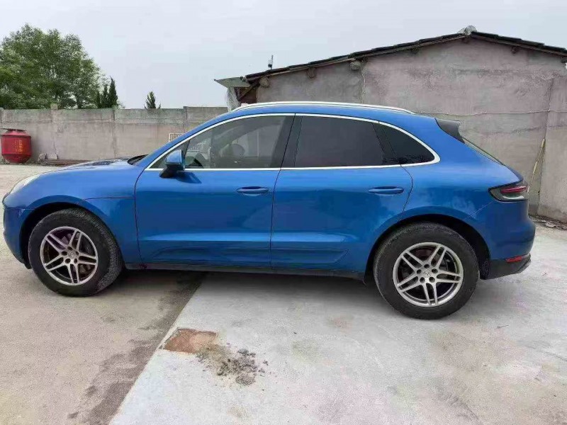 绍兴17年保时捷Macan7