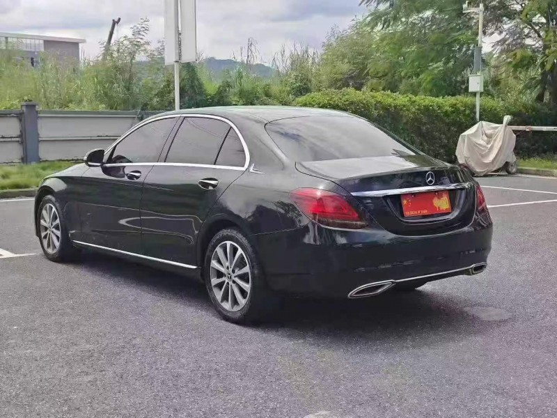广州20年奔驰C7