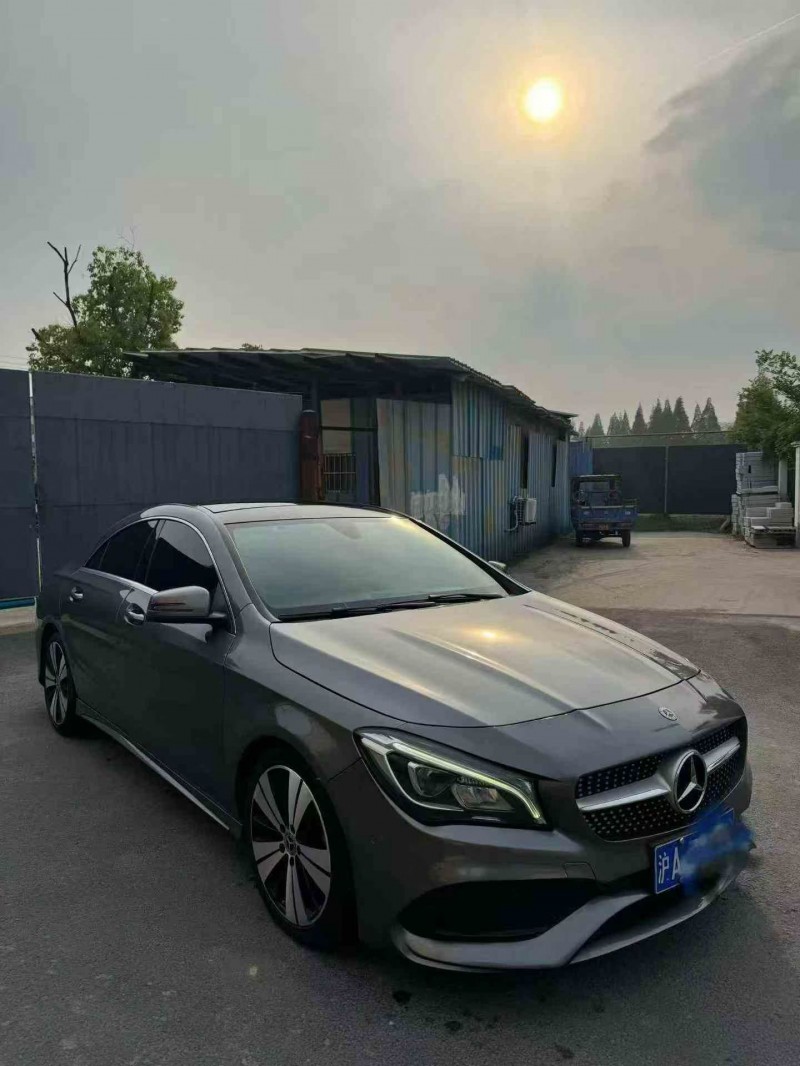 湖州17年奔驰CLA2