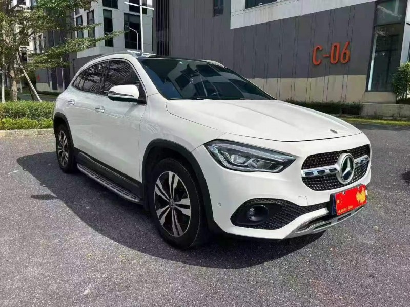 广州21年奔驰GLA4