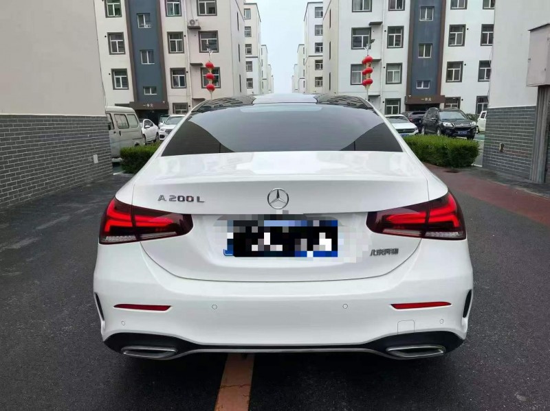 保定19年奔驰A9