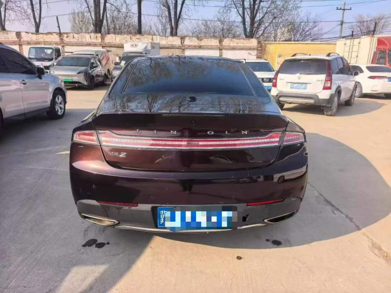 保定20年林肯MKZ9