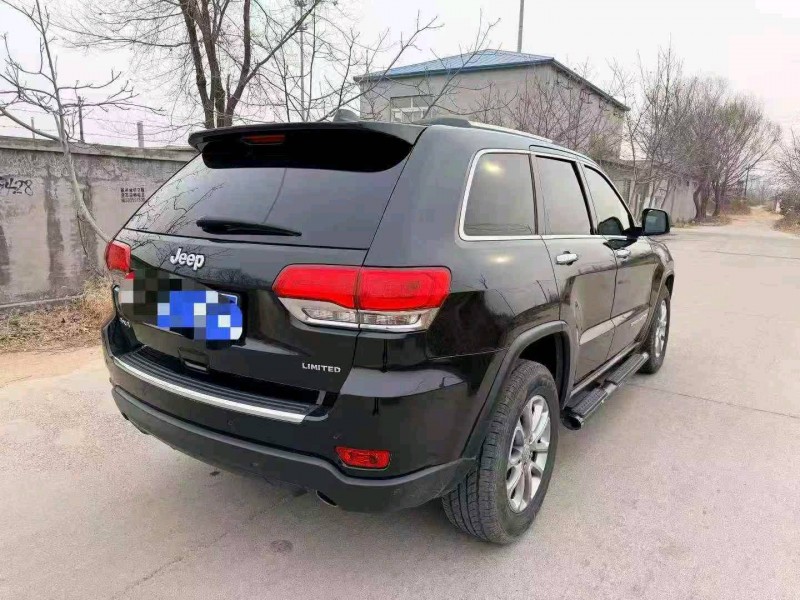 石家庄16年Jeep大切诺基7