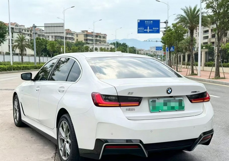 广州25年宝马I38