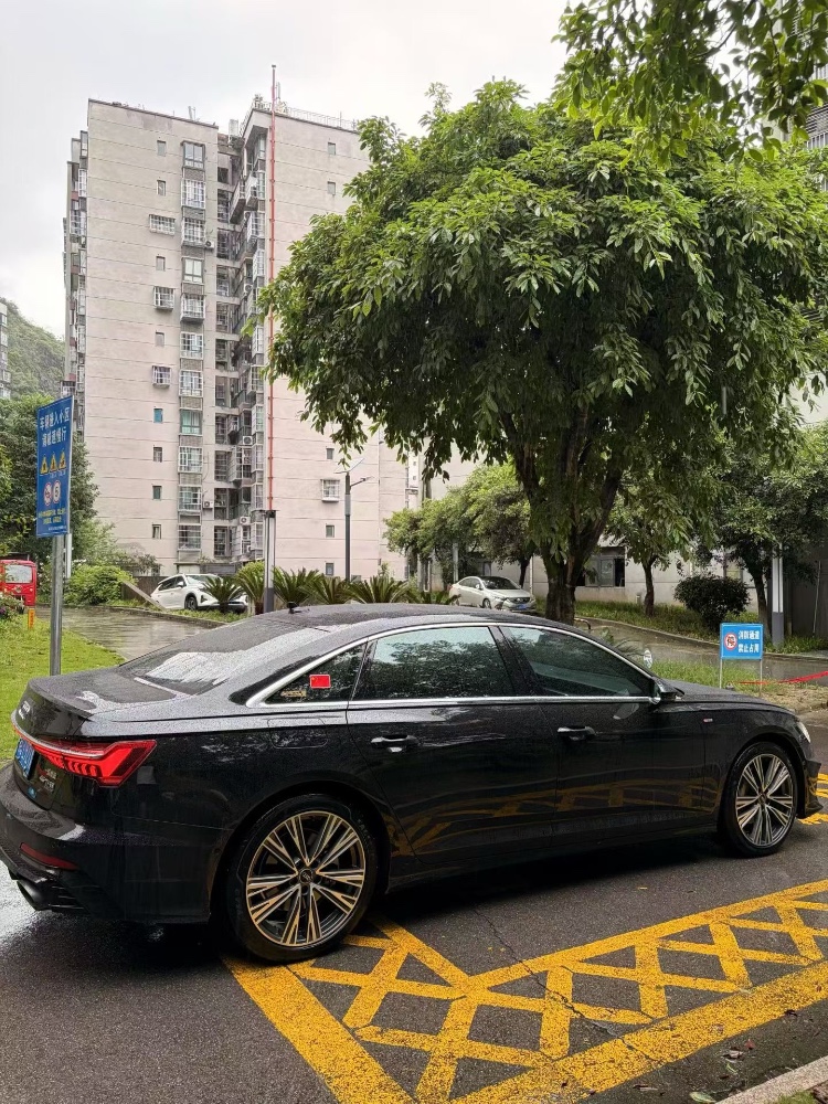 重庆24年奥迪A6L4