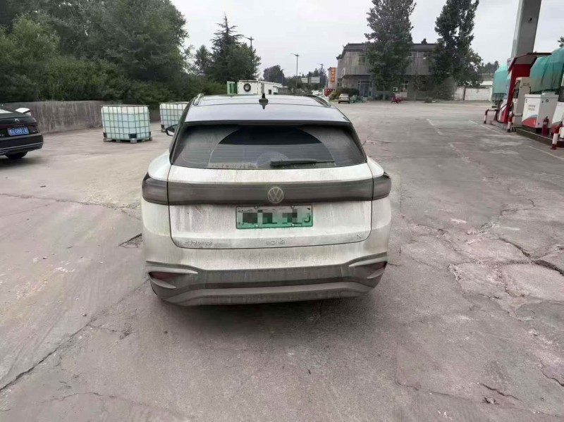 东营25年大众ID8