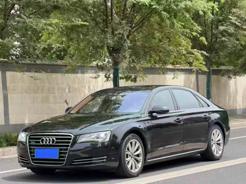 郑州11年奥迪A8L2