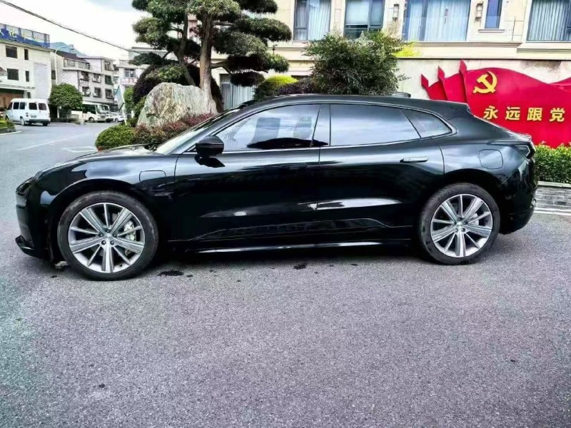湖州22年极氪汽车0017