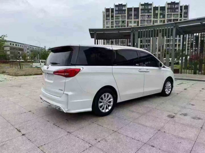 连云港20年别克GL88