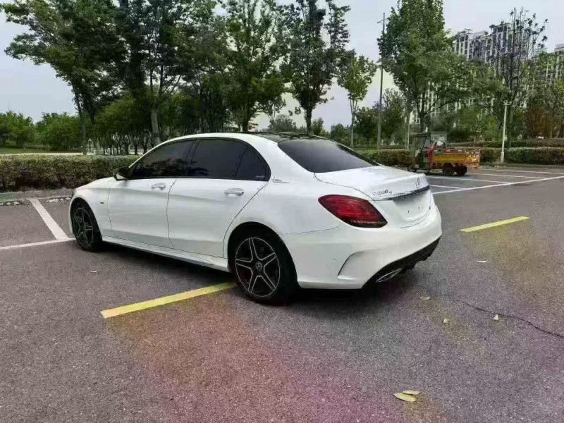 南通21年奔驰C7