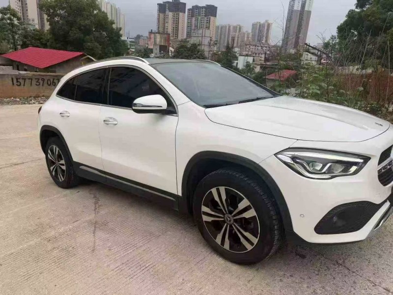 岳阳21年奔驰GLA2