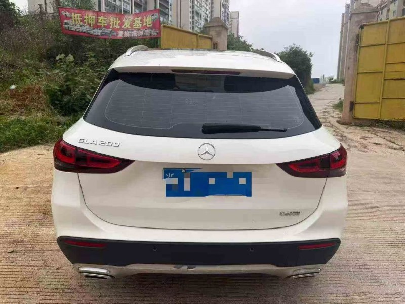岳阳21年奔驰GLA8