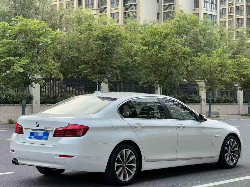 郑州13年宝马5系8