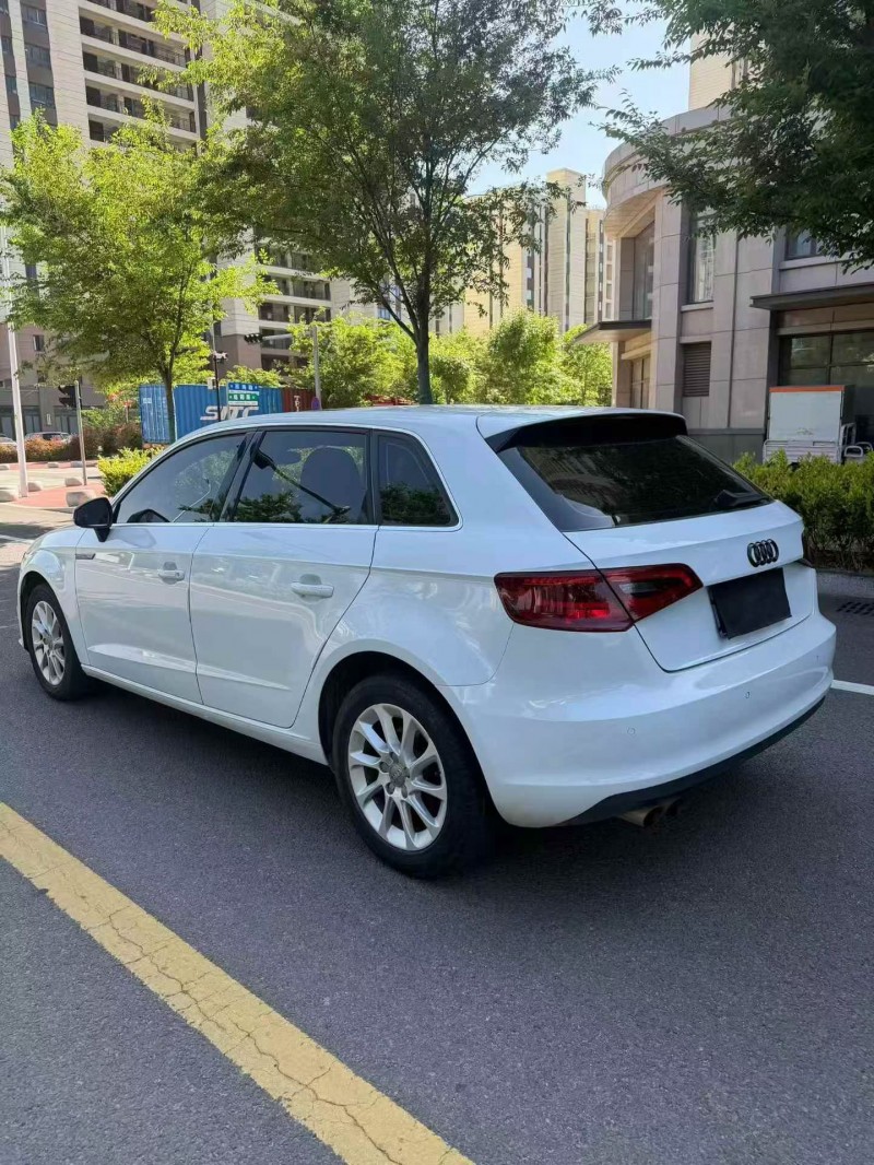 东营16年奥迪A38