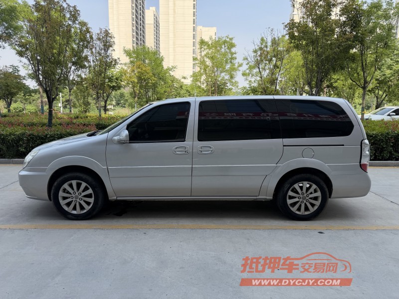 济宁15年别克GL85