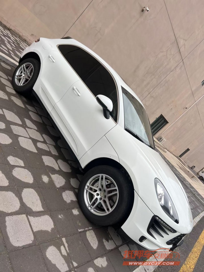 营口18年保时捷Macan2