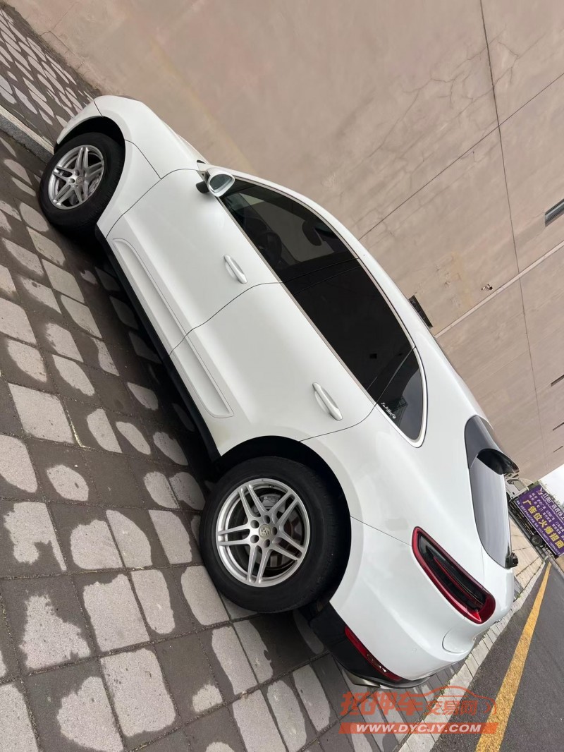 营口18年保时捷Macan7