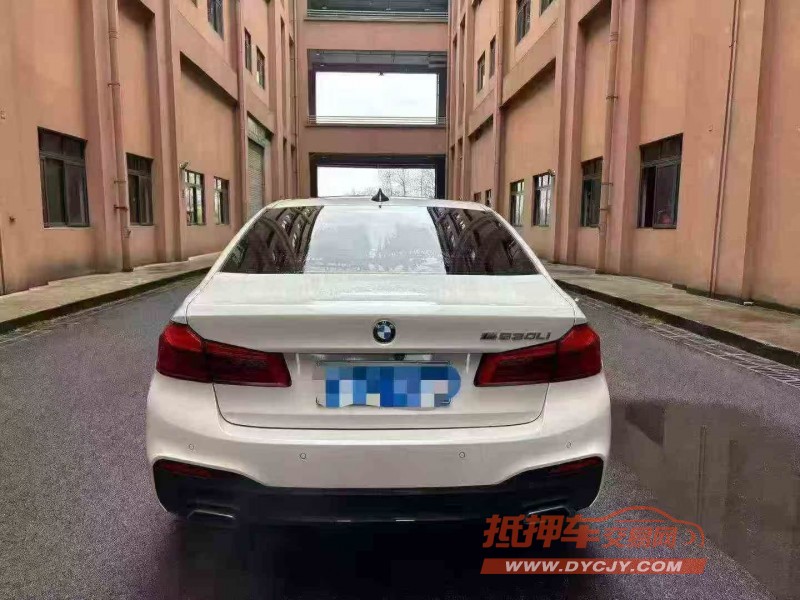 重庆17年宝马5系7