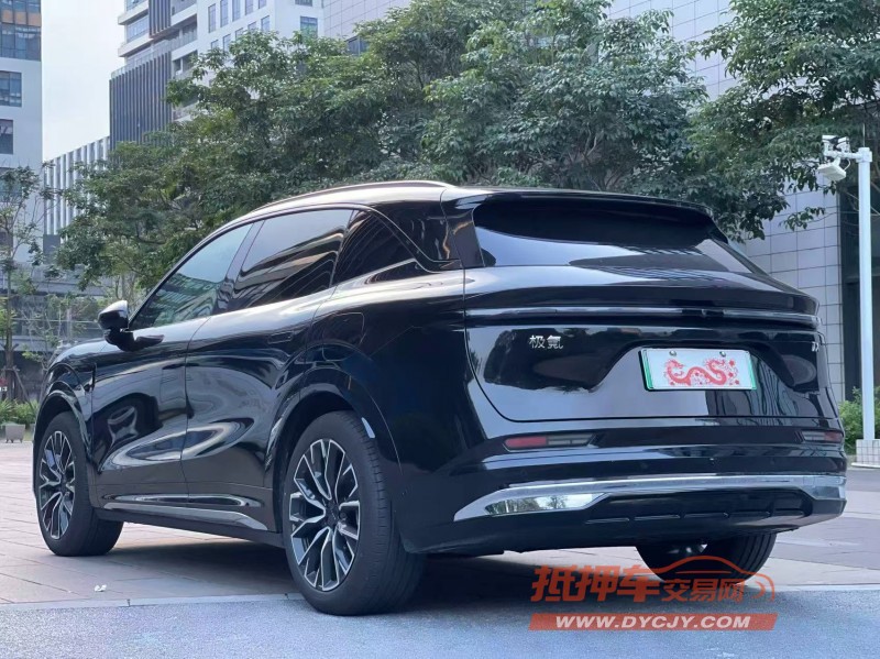 佛山26年极氪汽车7X7