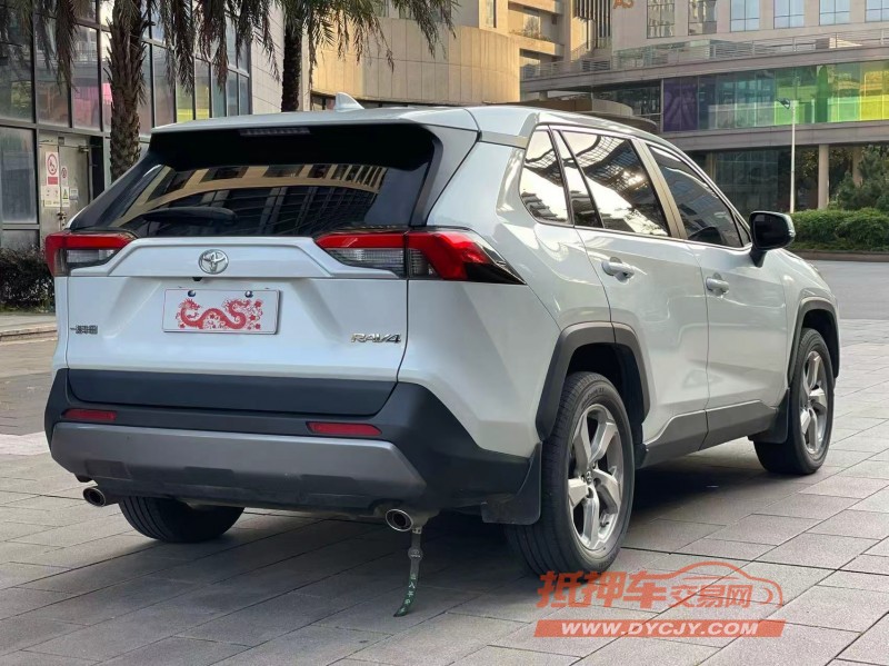 佛山23年丰田RAV4荣放8