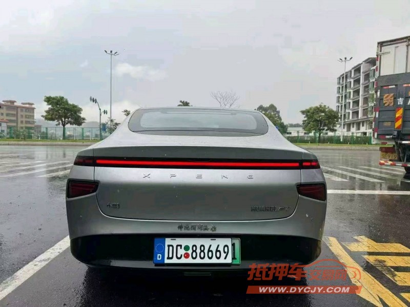 广州21年小鹏汽车P58