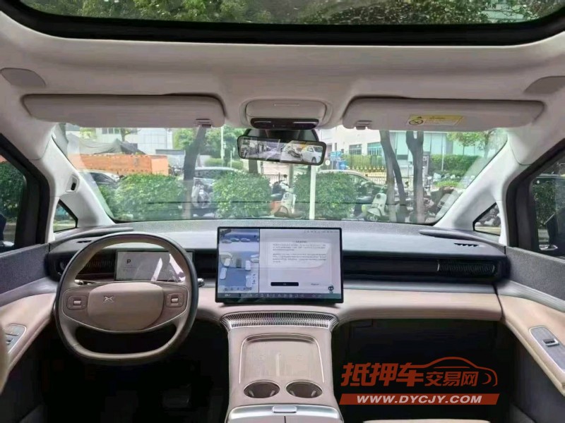 深圳25年小鹏汽车X94