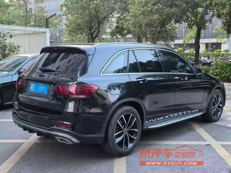 成都22年奔驰GLC9