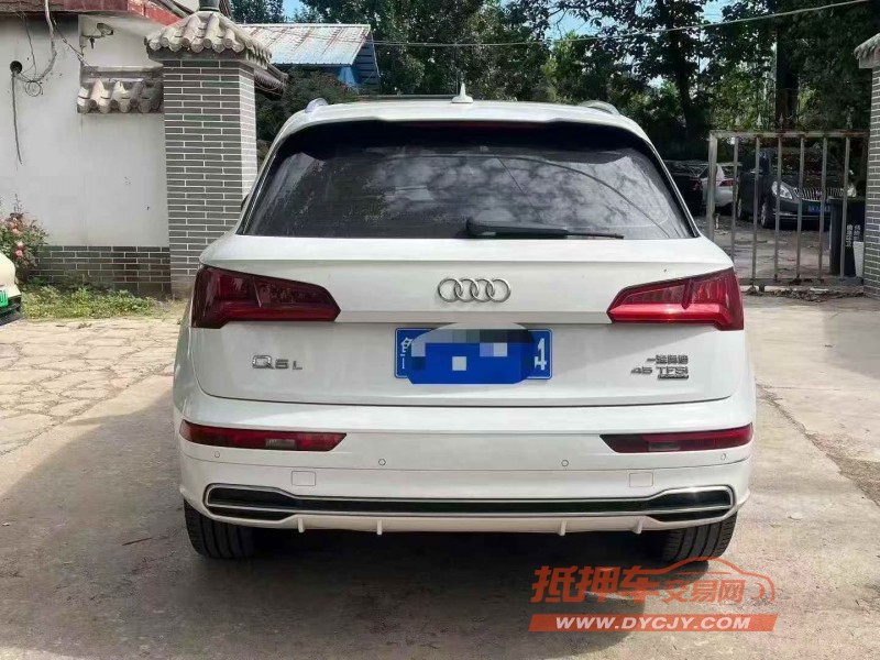 东营20年奥迪Q58