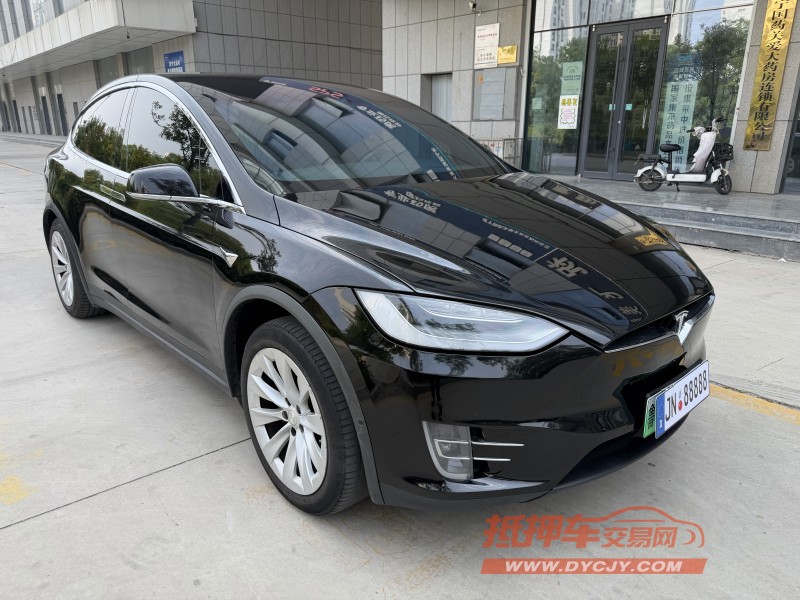 济宁19年特斯拉MODEL X2