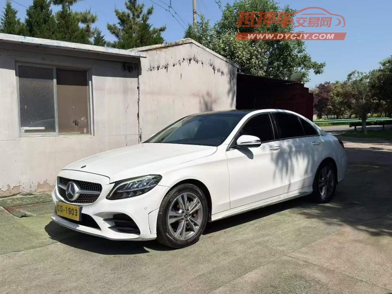 青岛21年奔驰C2