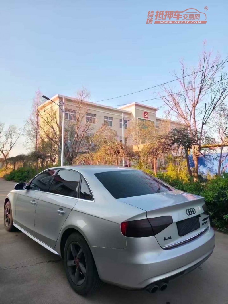 泰安15年奥迪A4L8
