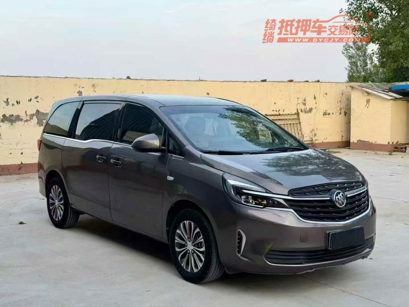 滨州22年别克GL82