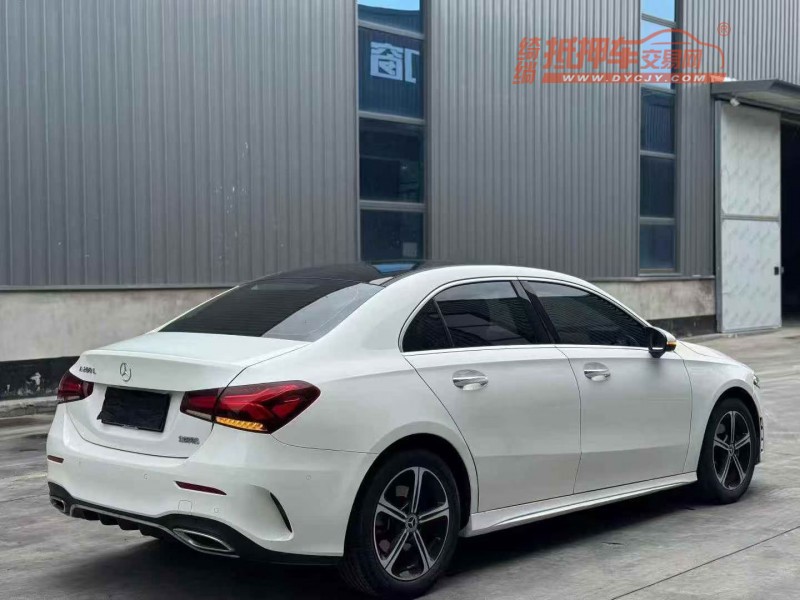 渭南22年奔驰A8