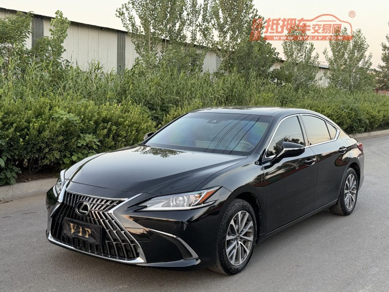 济宁23年雷克萨斯ES2