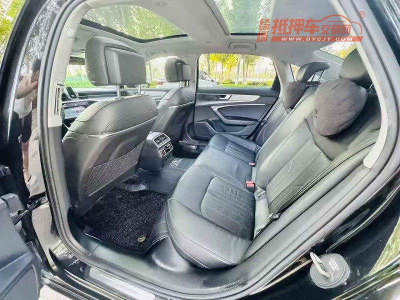 济宁22年奥迪A6L6