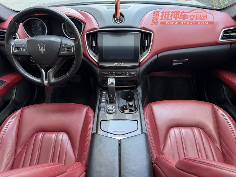 济宁20年玛莎拉蒂Ghibli8