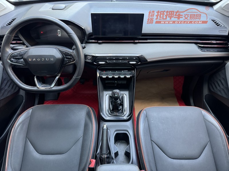 济宁20年宝骏RS38