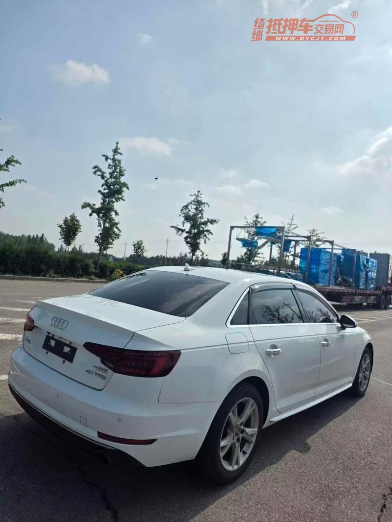 烟台18年奥迪A4L6