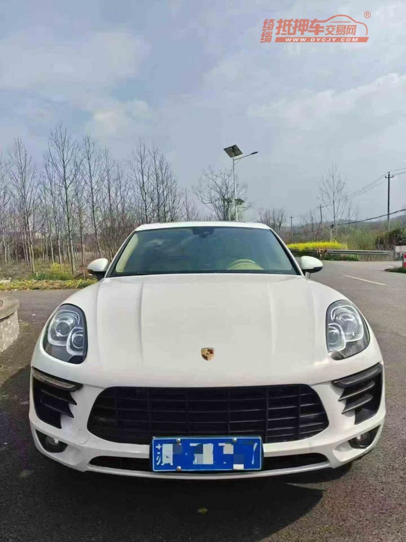 淮北16年保时捷Macan1