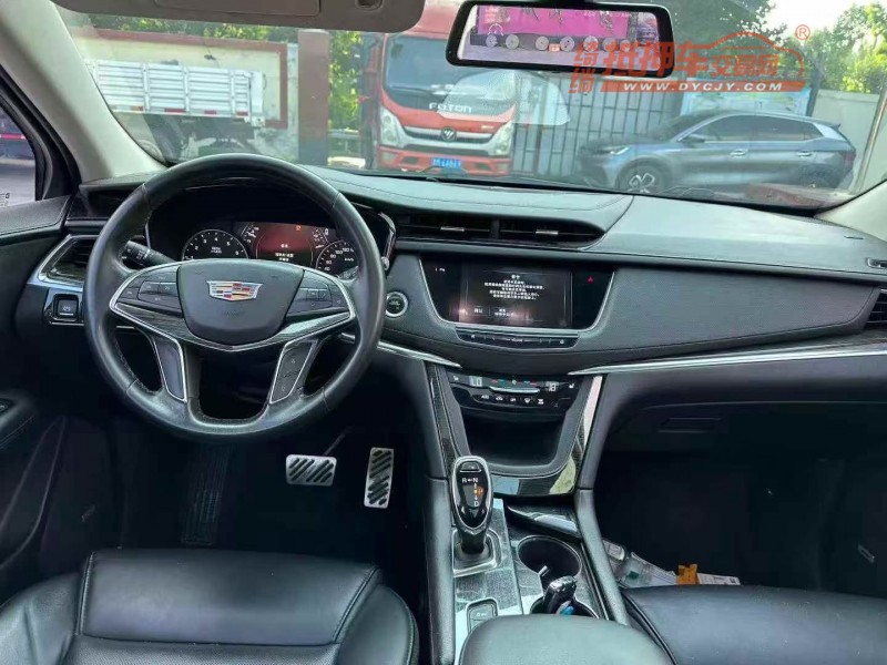 东营19年凯迪拉克XT57