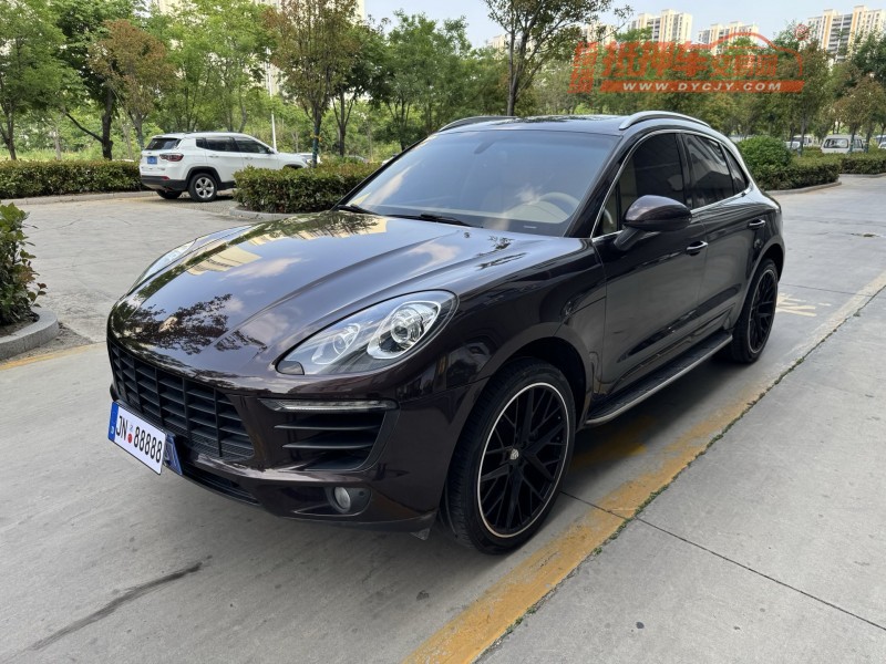 济宁15年保时捷Macan2