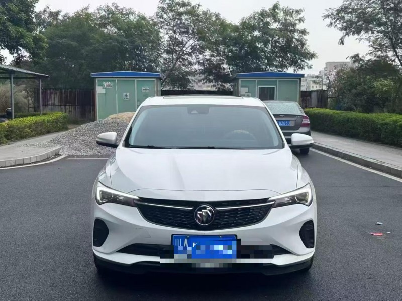 东莞24年别克威朗1